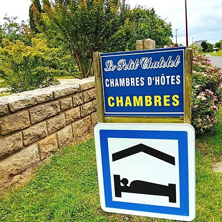 Petit Chatelet Bis Hirel 外观 照片