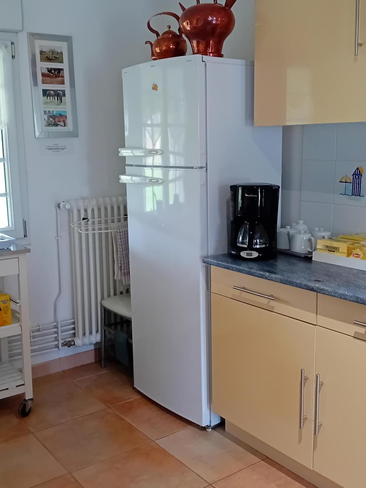 Petit Chatelet Bis Hirel 外观 照片